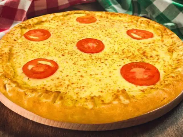PIZZA MUSSARELA